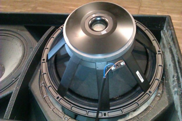 Picture of Martin Cone Driver 18" 8 Ohm