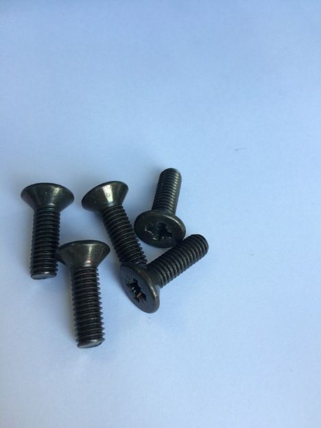 Picture of Machine Screw  Pozidrive  M6 x 20mm  Countersunk  BLACK