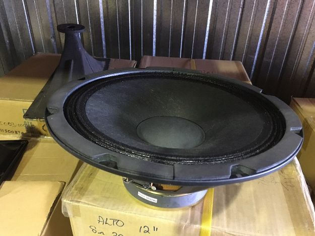 Picture of Alto 12" Woofer 8 ohm 200W