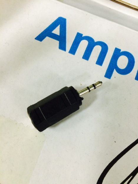 Picture of Signal Adaptor 3.5mm TRS > 2.5mm TRS PLASTIC