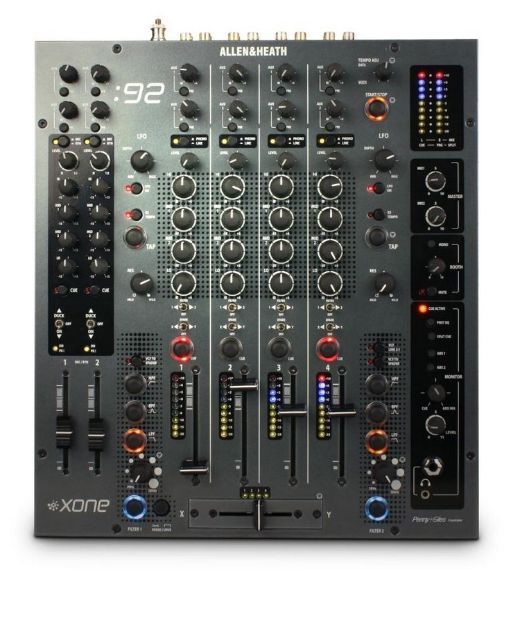 Picture of XONE922 Club+DJ Mixer 4+2 > 2 Talkover XFade VCF+LFO Linear