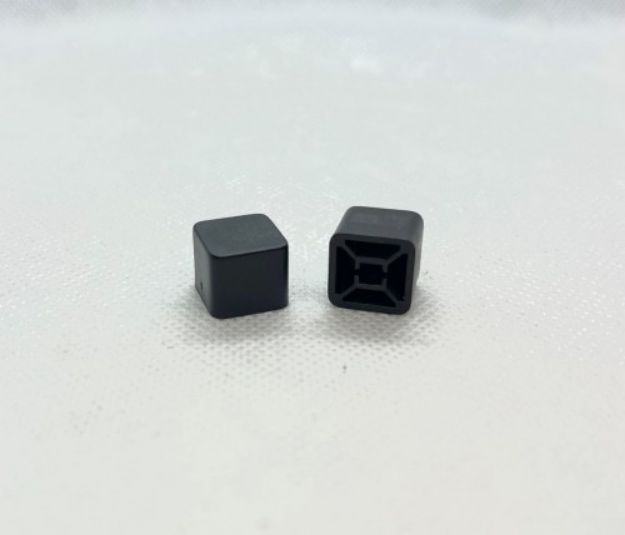 Picture of A&H Button 12.5mm Square BLACK
